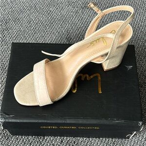 Lulus nude heels size 9